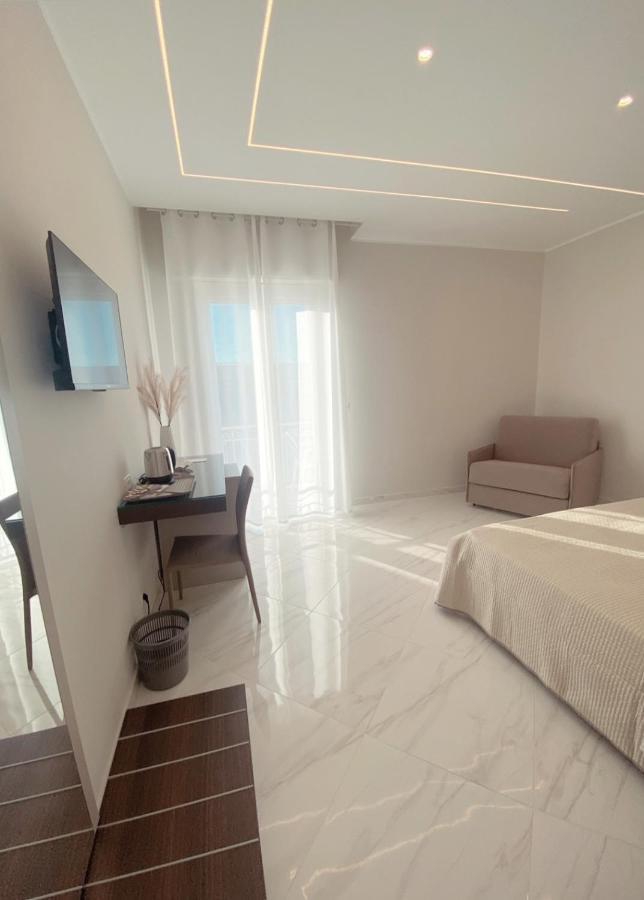 Meligrana Central Rooms Тропеа Екстер'єр фото